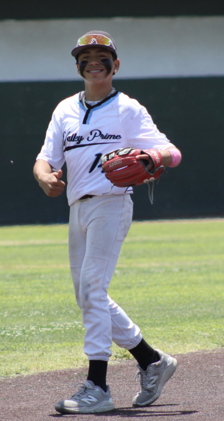 Larry Adam Contreraz