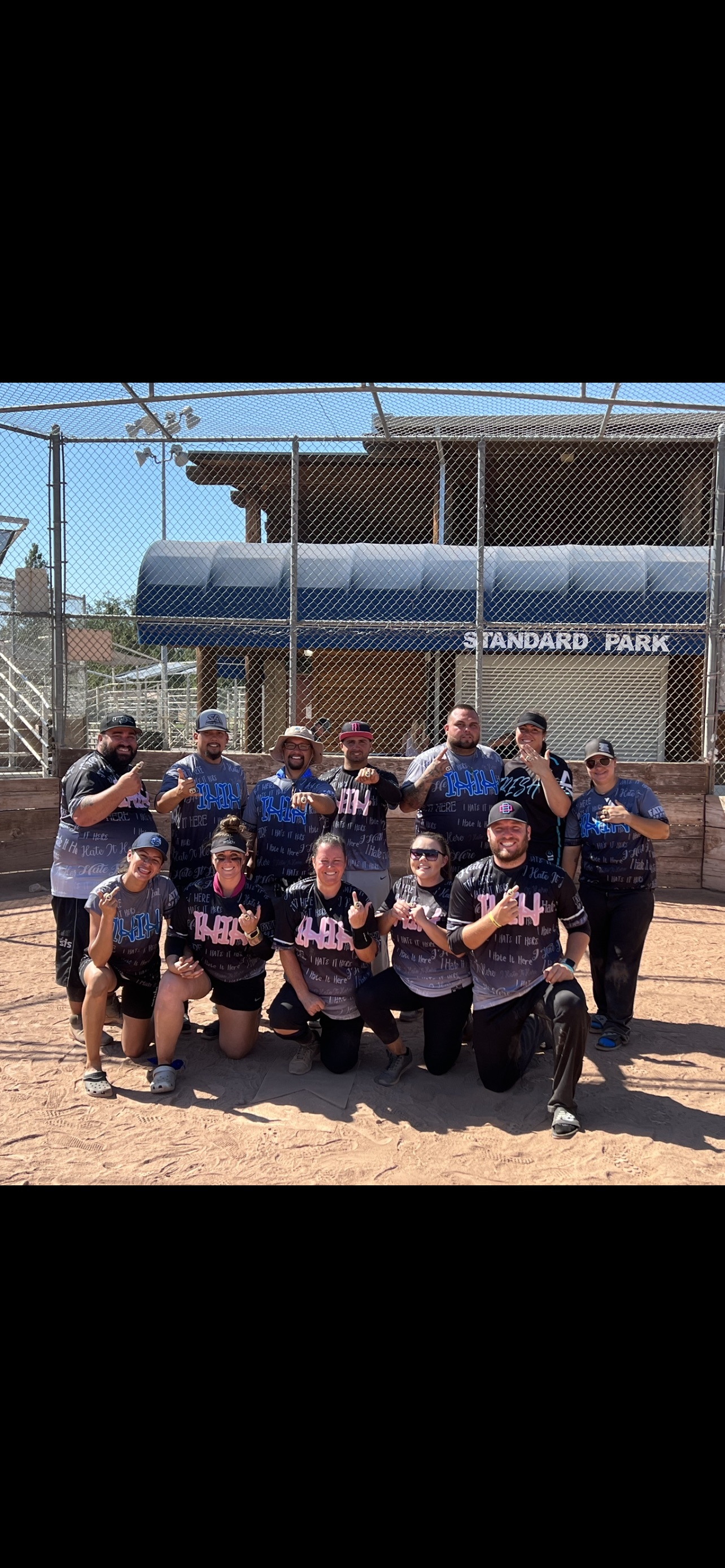 Palla Da Softball Franklin 10981 – Pratica E Gioco – Copertura Sintetica E Nucleo In Sughero/Gomma – Colore Giallo
