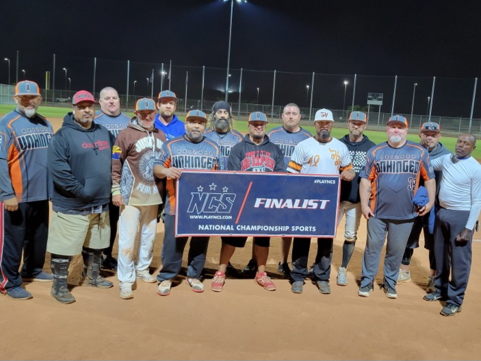 National Championship Sports Slowpitch AZ UNHINGED 40s MENS AAA